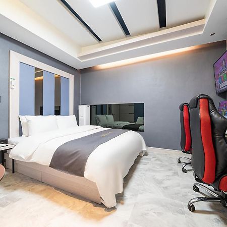 The Nox Hotel Suwon Bagian luar foto