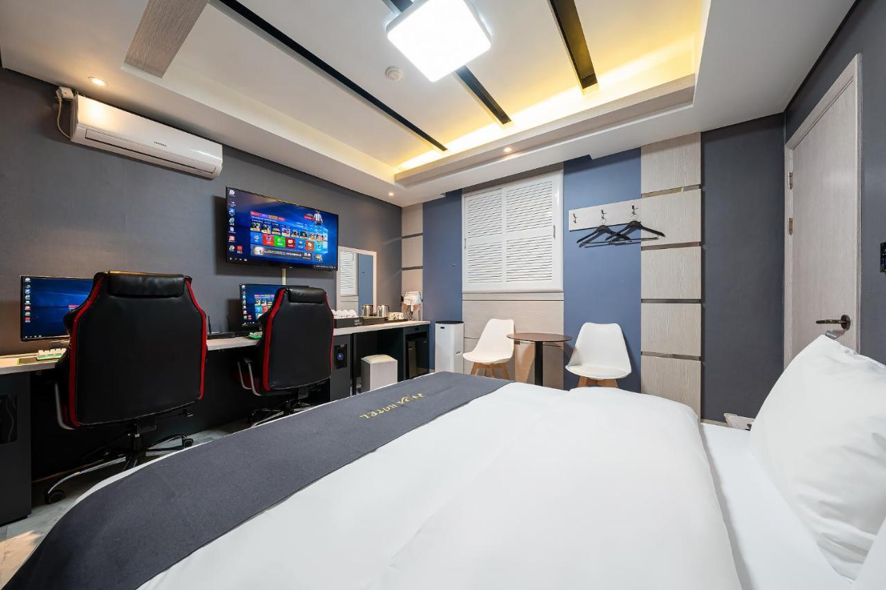 The Nox Hotel Suwon Bagian luar foto