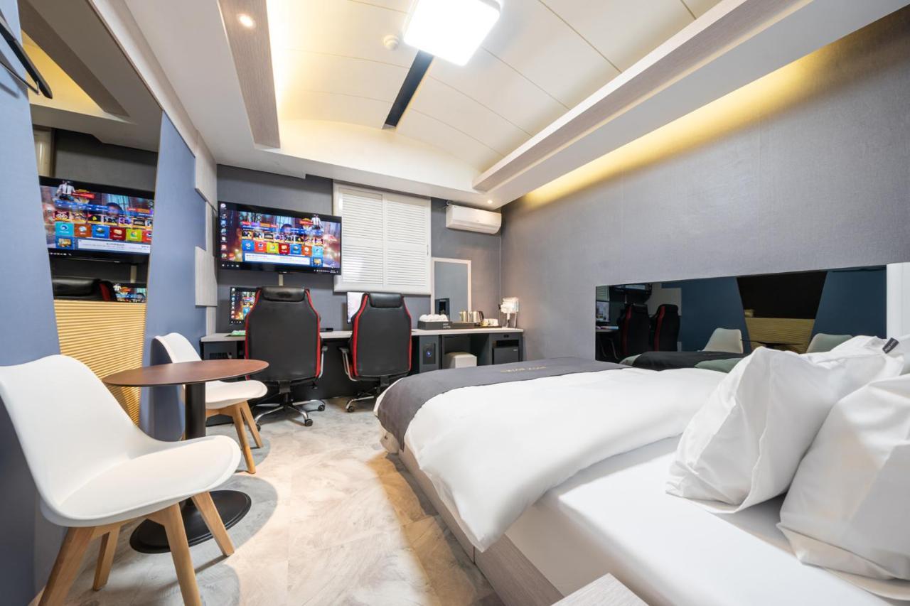 The Nox Hotel Suwon Bagian luar foto