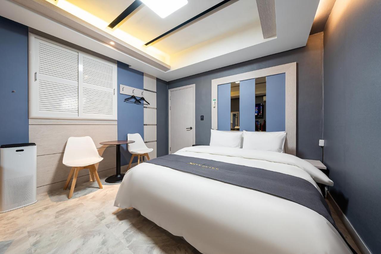 The Nox Hotel Suwon Bagian luar foto
